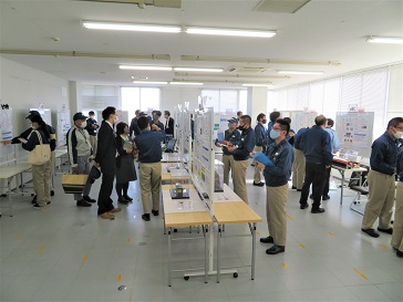 image:At the critical quality problem example exhibition