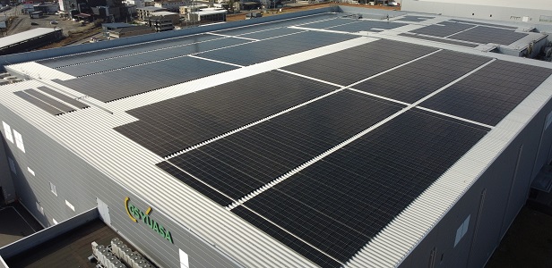 写真：太陽光発電設備(栗東事業所)